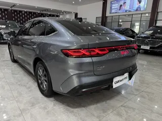BYD Qin 2025 купить из Китая, цена 2 643 000 ₽ — Suifenhe Auto