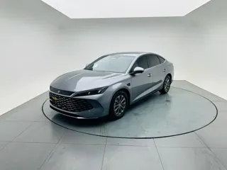 BYD Qin 2025 купить из Китая, цена 2 609 000 ₽ — Suifenhe Auto