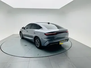BYD Qin 2025 купить из Китая, цена 2 609 000 ₽ — Suifenhe Auto