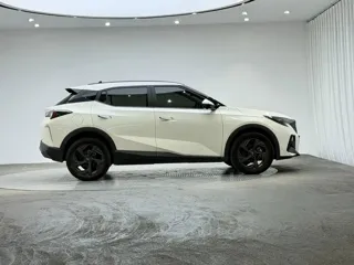 GAC Trumpchi GS3 2025 купить из Китая, цена 2 398 000 ₽ — Suifenhe Auto