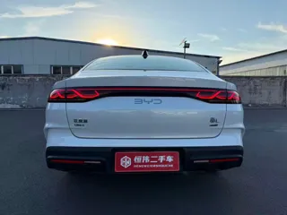 BYD Qin 2025 купить из Китая, цена 2 896 000 ₽ — Suifenhe Auto