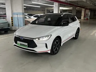 BYD e2 2019 купить из Китая, цена 1 063 000 ₽ — Suifenhe Auto