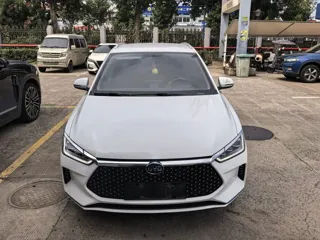 BYD e2 2021 купить из Китая, цена 1 118 000 ₽ — Suifenhe Auto