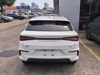 BYD e2 2021 купить из Китая, цена 1 118 000 ₽ — Suifenhe Auto