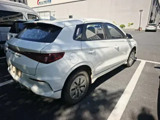 BYD e2 2021 купить из Китая, цена 972 000 ₽ — Suifenhe Auto
