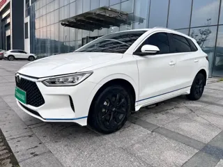 BYD e2 2020 купить из Китая, цена 879 000 ₽ — Suifenhe Auto