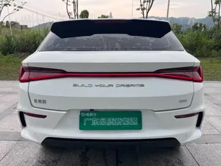 BYD e2 2020 купить из Китая, цена 879 000 ₽ — Suifenhe Auto
