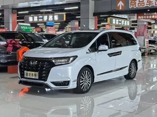 Honda Elysion 2024 купить из Китая, цена 4 938 000 ₽ — Suifenhe Auto