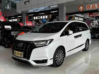 Honda Elysion 2024 купить из Китая, цена 5 150 000 ₽ — Suifenhe Auto