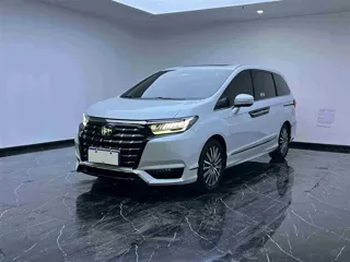 Honda Elysion 2024 купить из Китая, цена 4 846 000 ₽ — Suifenhe Auto