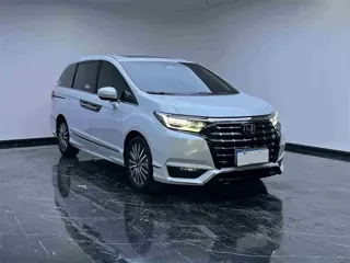 Honda Elysion 2024 купить из Китая, цена 4 846 000 ₽ — Suifenhe Auto
