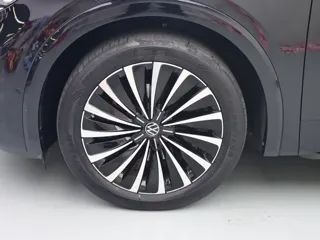 Volkswagen Viloran 2024 купить из Китая, цена 5 015 000 ₽ — Suifenhe Auto