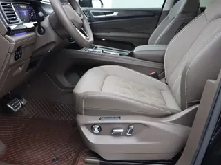 Volkswagen Viloran 2024 купить из Китая, цена 5 015 000 ₽ — Suifenhe Auto