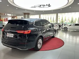 Volkswagen Viloran 2024 купить из Китая, цена 3 913 000 ₽ — Suifenhe Auto