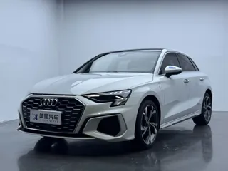 Audi A3 2023 купить из Китая, цена 1 955 000 ₽ — Suifenhe Auto