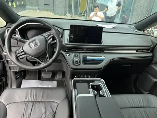 Honda Elysion 2024 купить из Китая, цена 4 846 000 ₽ — Suifenhe Auto