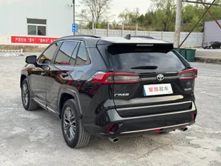 Toyota Wildlander 2025 купить из Китая, цена 3 978 000 ₽ — Suifenhe Auto
