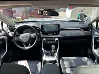 Toyota Wildlander 2024 купить из Китая, цена 3 768 000 ₽ — Suifenhe Auto