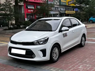 Kia Pegas 2021