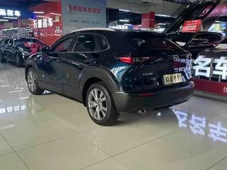 Mazda CX-30 2022 купить из Китая, цена 2 024 000 ₽ — Suifenhe Auto