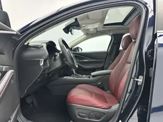 Mazda CX-30 2022 купить из Китая, цена 2 234 000 ₽ — Suifenhe Auto