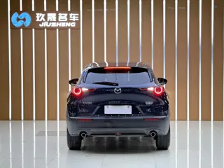 Mazda CX-30 2022 купить из Китая, цена 1 741 000 ₽ — Suifenhe Auto