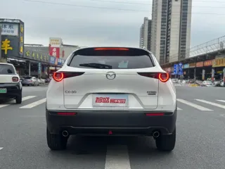 Mazda CX-30 2024 купить из Китая, цена 3 063 000 ₽ — Suifenhe Auto