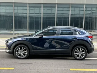 Mazda CX-30 2025 купить из Китая, цена 2 410 000 ₽ — Suifenhe Auto