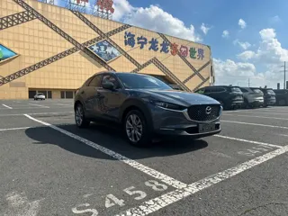 Mazda CX-30 2022 купить из Китая, цена 2 142 000 ₽ — Suifenhe Auto