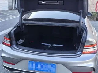 Genesis G80 2025 купить из Китая, цена 9 487 000 ₽ — Suifenhe Auto