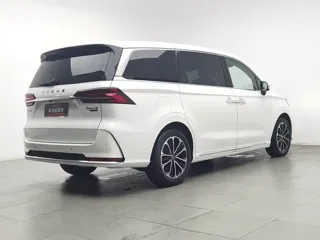 Roewe iMAX8 2024 купить из Китая, цена 2 857 000 ₽ — Suifenhe Auto