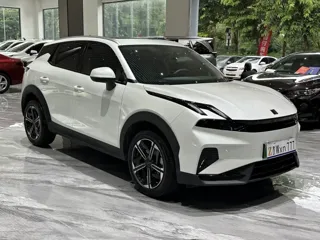 Lynk & Co 06 EM-P 2024 купить из Китая, цена 2 831 000 ₽ — Suifenhe Auto