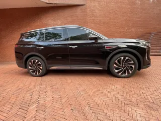 Hongqi HS7 2024 купить из Китая, цена 4 501 000 ₽ — Suifenhe Auto