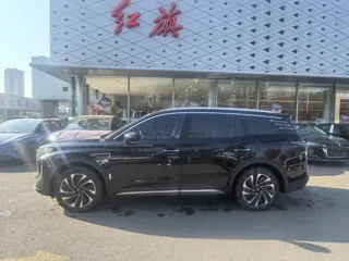 Hongqi HS7 2024 купить из Китая, цена 4 896 000 ₽ — Suifenhe Auto