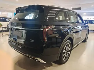Hongqi HS7 2025 купить из Китая, цена 4 710 000 ₽ — Suifenhe Auto