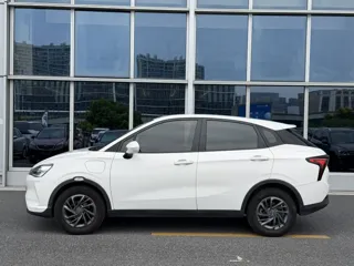 Neta V 2021 купить из Китая, цена 930 000 ₽ — Suifenhe Auto