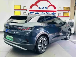 Volkswagen ID.4 CROZZ 2024 купить из Китая, цена 1 892 000 ₽ — Suifenhe Auto