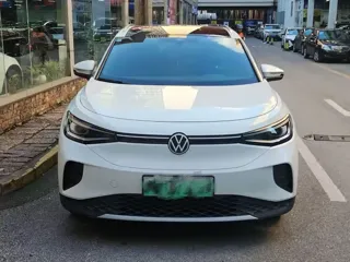 Volkswagen ID.4 CROZZ 2022 купить из Китая, цена 1 684 000 ₽ — Suifenhe Auto