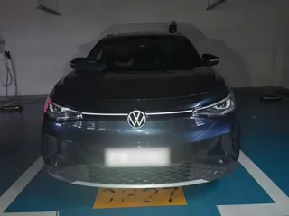 Volkswagen ID.4 CROZZ 2021 купить из Китая, цена 3 572 000 ₽ — Suifenhe Auto