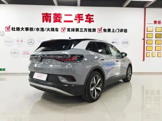 Volkswagen ID.4 CROZZ 2021 купить из Китая, цена 3 650 000 ₽ — Suifenhe Auto