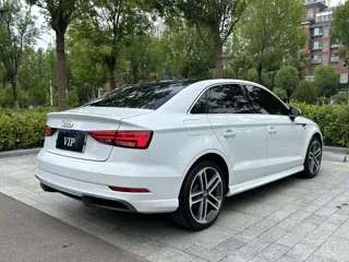 Audi A3 2020 купить из Китая, цена 1 705 000 ₽ — Suifenhe Auto