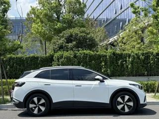 Volkswagen ID.4 X 2025 купить из Китая, цена 2 096 000 ₽ — Suifenhe Auto