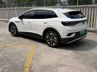 Volkswagen ID.4 CROZZ 2024 купить из Китая, цена 1 950 000 ₽ — Suifenhe Auto