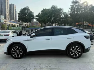 Volkswagen ID.4 X 2023 купить из Китая, цена 1 534 000 ₽ — Suifenhe Auto