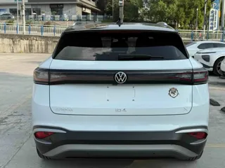 Volkswagen ID.4 X 2023 купить из Китая, цена 1 534 000 ₽ — Suifenhe Auto