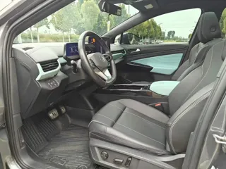 Volkswagen ID.4 X 2023 купить из Китая, цена 1 724 000 ₽ — Suifenhe Auto