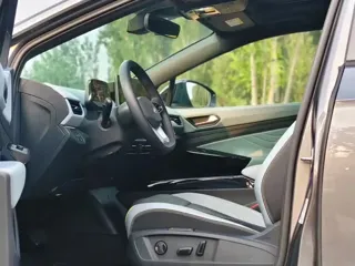 Volkswagen ID.4 X 2024 купить из Китая, цена 1 792 000 ₽ — Suifenhe Auto