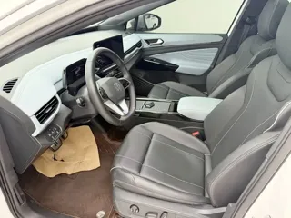 Volkswagen ID.4 X 2024 купить из Китая, цена 1 950 000 ₽ — Suifenhe Auto