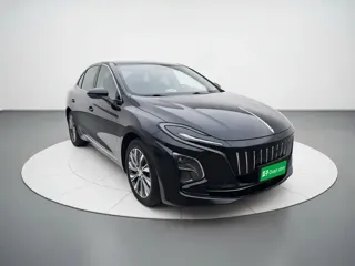 Hongqi E-QM5 2022 купить из Китая, цена 3 092 000 ₽ — Suifenhe Auto