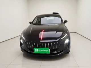 Hongqi E-QM5 2024 купить из Китая, цена 1 996 000 ₽ — Suifenhe Auto